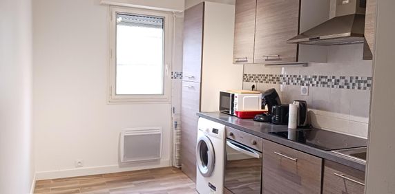 Location Appartement 2 pièces 47m² BLOIS 41000 - Photo 2