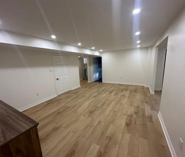 For Lease - 12 Brooklet Court, Markham, Ontario - Photo 2