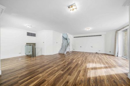 5 bedroom flat to rent - Photo 2