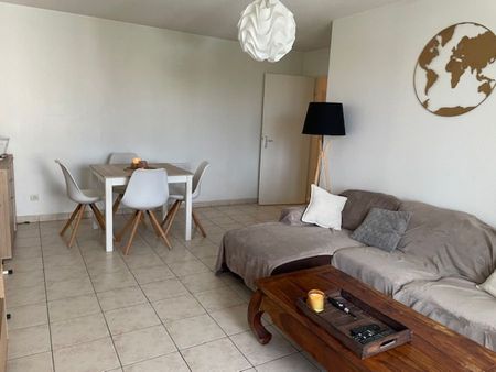 T3 EN RESIDENCE SECURISEE AVEC BALCON ET PARKING - Photo 3