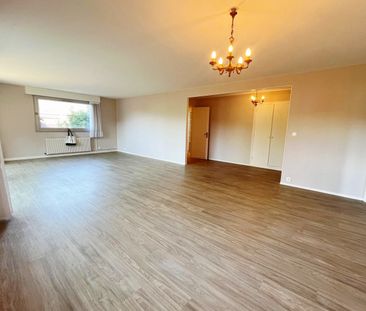 Location Appartement 5 pièces 120m² EVREUX 27000 - Photo 1