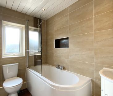 Carron Crescent, York - Photo 4