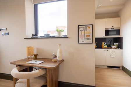 Studio Flat, The James, S1 - Photo 2