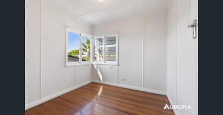 Spacious Family Home in the Heart of Keperra. - Photo 5