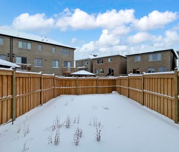 For Lease - 69 Seedling Crescent, Whitchurch-Stouffville, Ontario - Photo 5