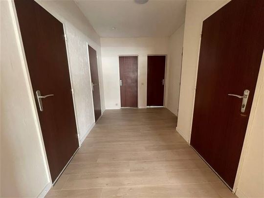 Appartement te huur - Photo 1