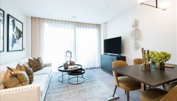 One Bedroom Flat to rent in London - Photo 1