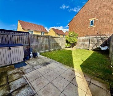 2 bedroom semi-detached house to rent - Photo 5