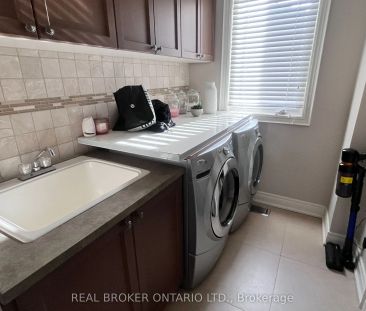 15 BIRCHPARK Drive #Basement Apartment - Photo 4