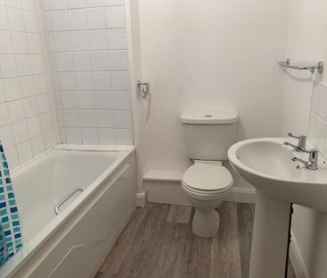 Apt 3, Dunmore Building, Old Bakers Court, Belfast, BT6 8QX - Photo 6