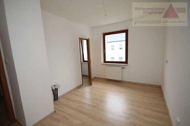 2-Raum-Wohnung in ruhiger Lage von Bärenstein!! - Foto 1