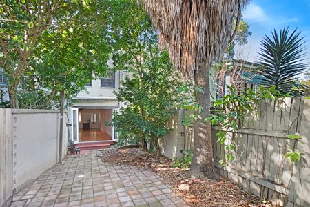 98 Burren Street, Erskineville NSW 2043 - House For Rent | Domain - Photo 4