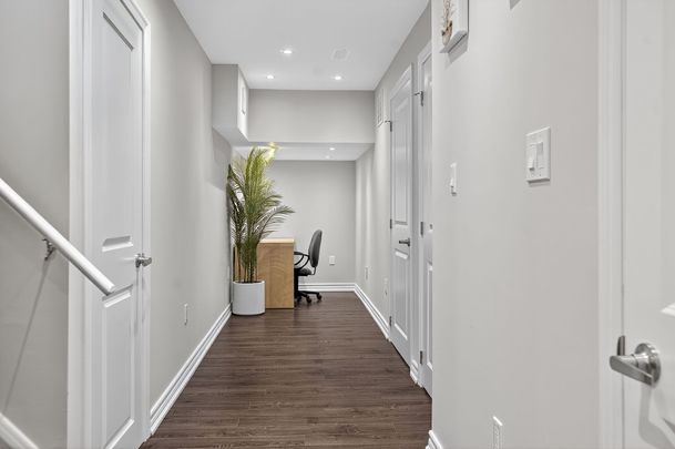 For Lease - 78 Hatt Court, Milton, Ontario - Photo 1