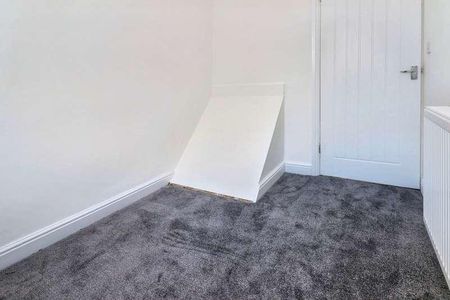 Hinckley Road, St. Helens, WA11 - Photo 2