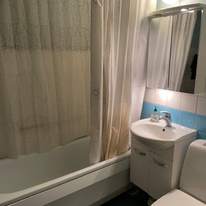 Gränsholmsbacken, Skärholmen - Photo 3