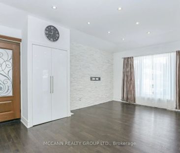 81 Aurora Heights Drive #Aurora - Photo 6