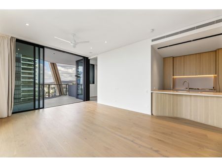 Upper House by Aria - Photo 4