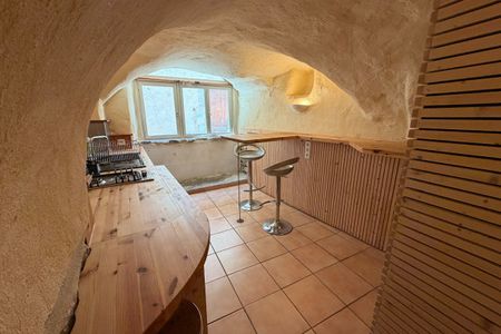 À LOUER - Maison 2 pièces sur 3 niveaux à SAILLANS - Photo 2
