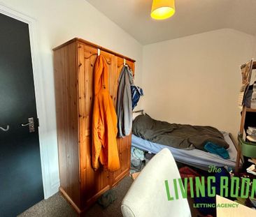 6 bedroom house to rent - Photo 3