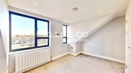 Bideford Avenue, UB6, Greenford - Photo 3