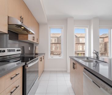 For Lease - 15 Arcola Street, Brampton, Ontario - Photo 1