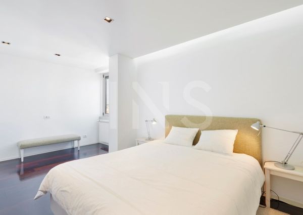 Apartamento T5 em Lisboa