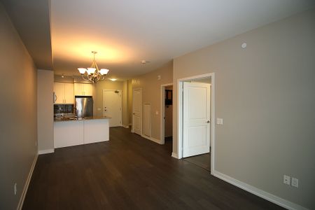For Lease - 555 William Graham Drive Unit# 225, Aurora, Ontario - Photo 2