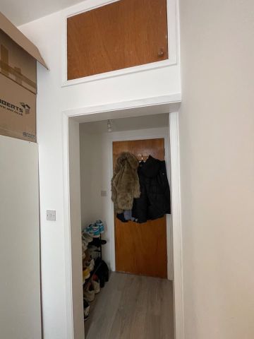 Studio Flat, London, N22 - Photo 5
