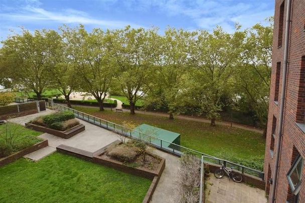 Shearwater Drive, West Hendon, London, NW9 - Photo 1