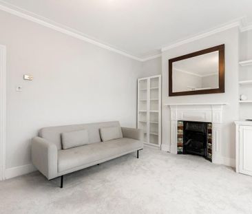 3 bedroom flat to rent - Photo 1