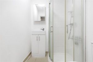 Coldharbour Lane, London, SW9 - Photo 4