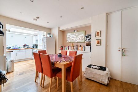 2 bedroom terraced house to rent - Photo 3