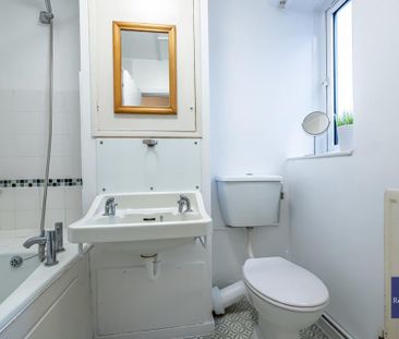 Studio to rent - Photo 6