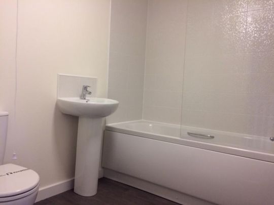 2 bedroom townhouse to rent - Photo 1