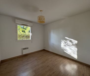 TALENCE / THOUARS - T4 + Terrasse + 2 Parkings - Photo 4