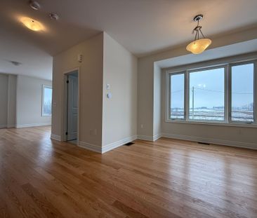 For Lease - 3017 Gatestone Path, Pickering, Ontario - Photo 3