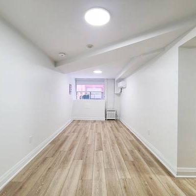 68 Fifteenth ST: Newly renovated studio unit in a small - Photo 3