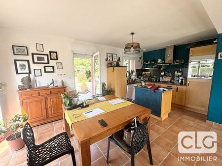 Belle maison meublée de 95m2 à Plonéour-Lanvern - Photo 2