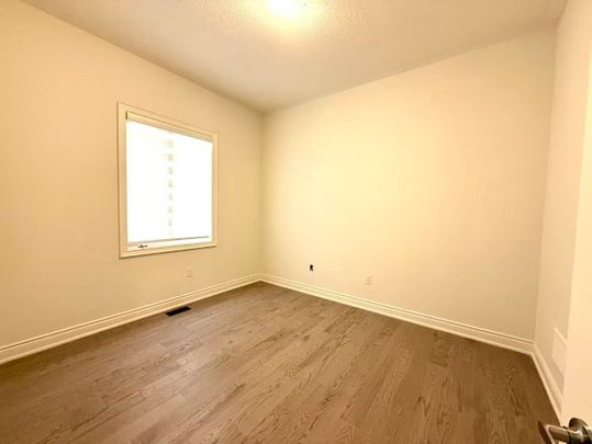 For Lease - 96 Boccella Crescent, Richmond Hill, Ontario - Photo 1