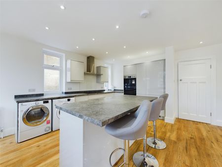 Rolleston Drive, Wallasey, 4 bedroom, House - Semi-Detached - Photo 5