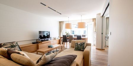 Appartement te huur in Knokke voor € 1.400 met 2 slaapkamers - Photo 2