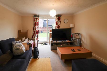 2 bedroom terraced house to rent - Photo 3
