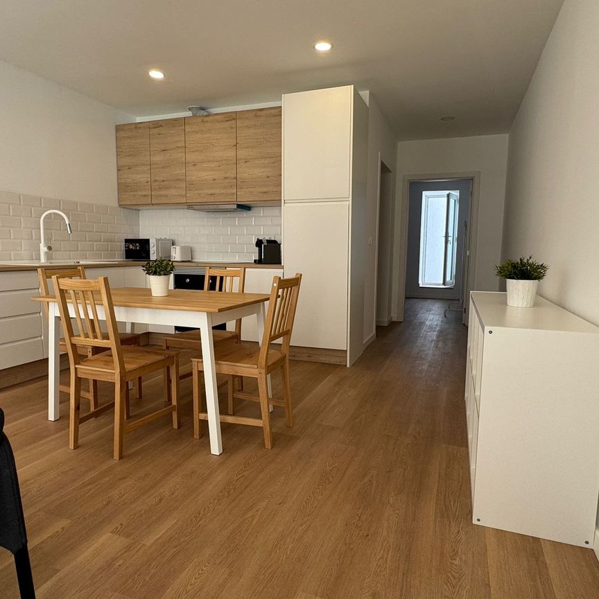 Apartamento T1 semi mobilado e totalmente equipado no centro de Ílhavo - Photo 1