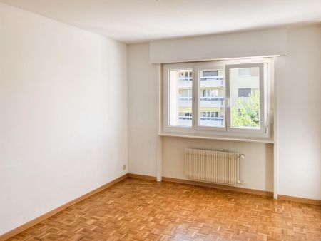 Appartement de 3 pièces au 2ème étage avec balcon - Photo 3