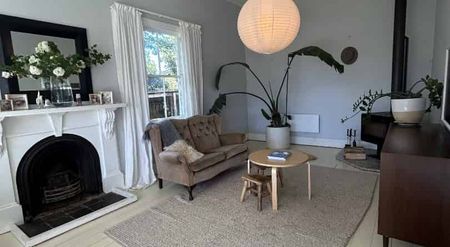 Light, Bright & Full of Character - Photo 3