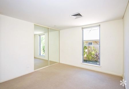 1/2b Queenslea Drive - Photo 4