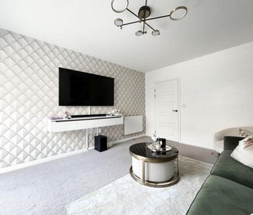 3 bedroom townhouse to rent - Photo 1