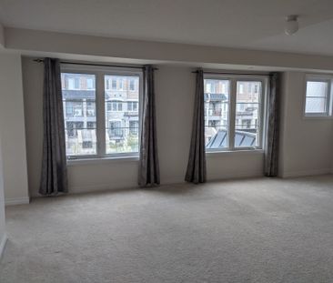 For Lease - 200 Veterans Drive Unit# 194, Brampton, Ontario - Photo 5