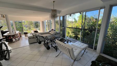 Chapel Hill - Photo 3