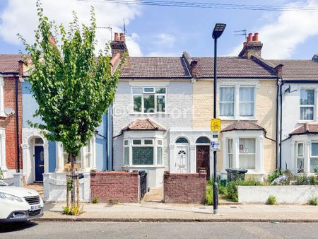 Roslyn Road, N15, London - Photo 3